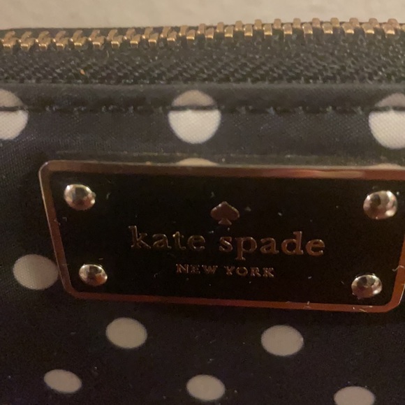 Kate Spade polka dot canvas wallet - Picture 2 of 11